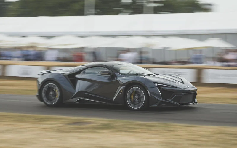 BLOG4CARS.COM_00013